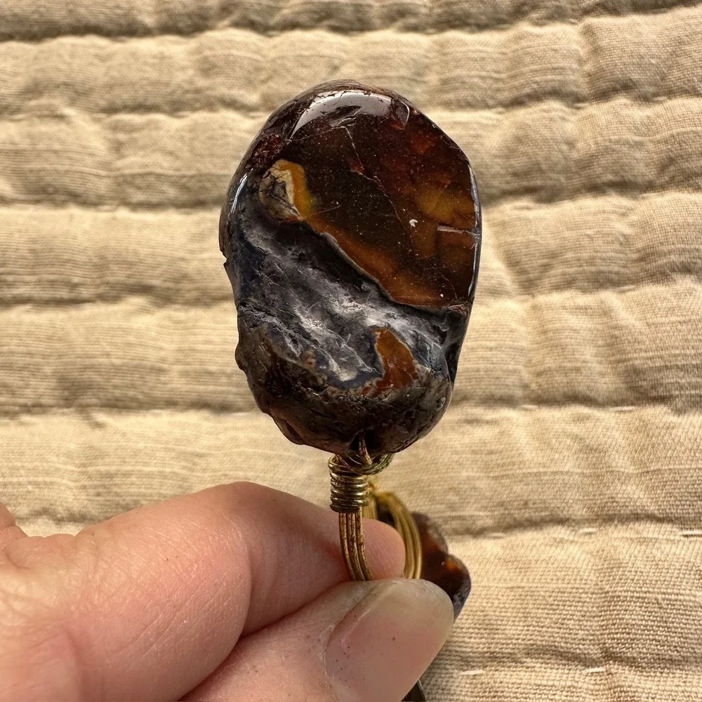 Bourbon and Boweties Gold Wire Wrapped Raw Agate Stone Bangle Bracelet Brown - Picture 7 of 9